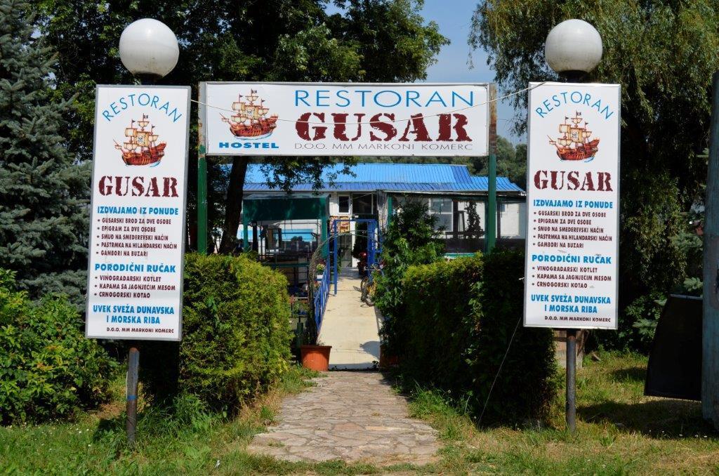 Hotel Splav Guest Hause Gusar Belgrado Esterno foto