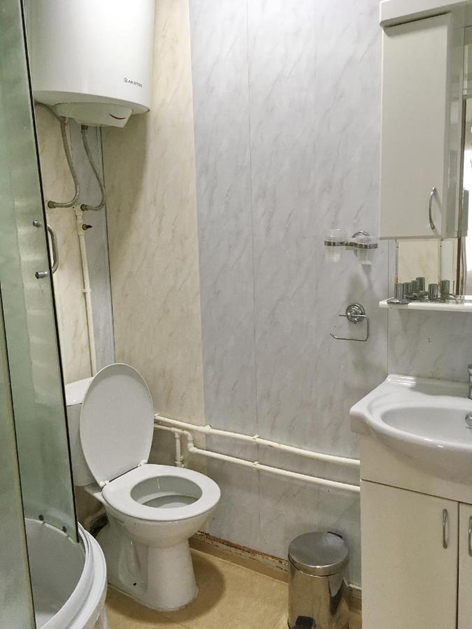 Hotel Splav Guest Hause Gusar Belgrado Esterno foto