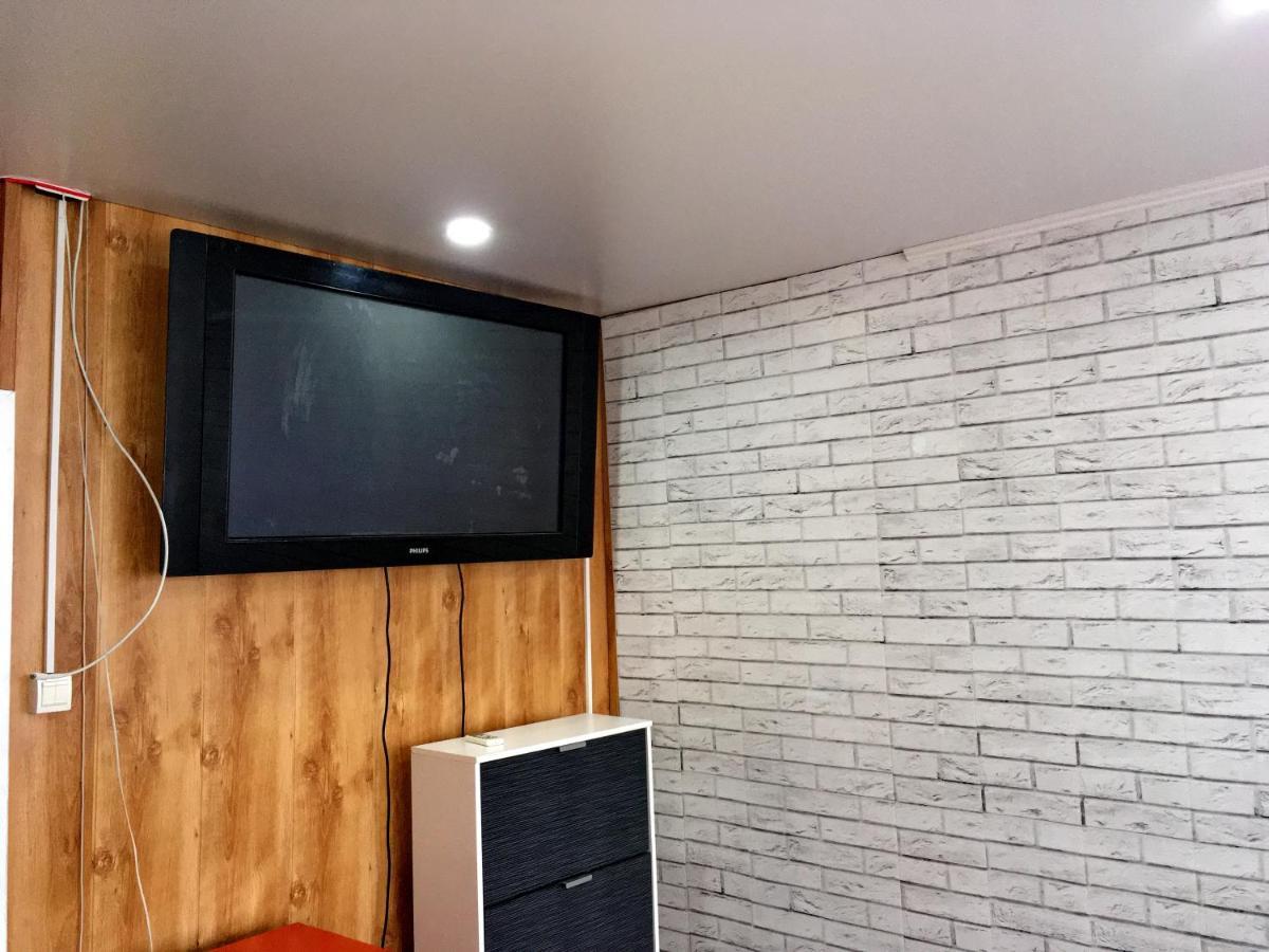 Hotel Splav Guest Hause Gusar Belgrado Esterno foto