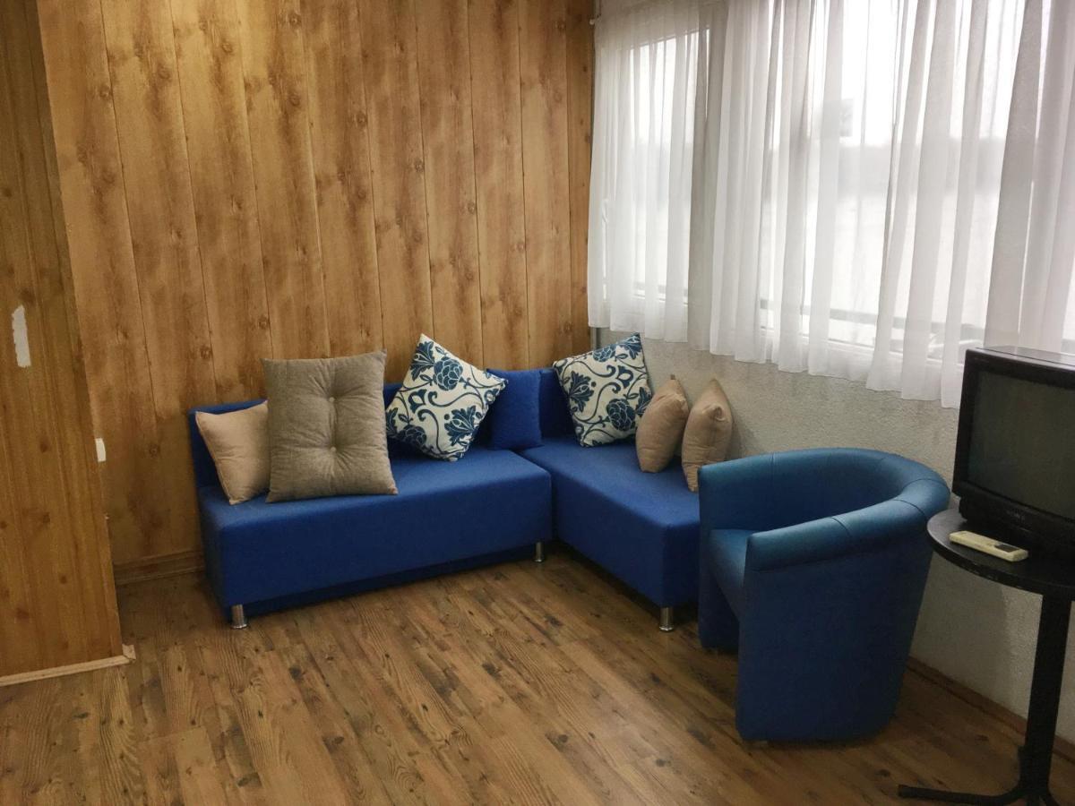 Hotel Splav Guest Hause Gusar Belgrado Esterno foto